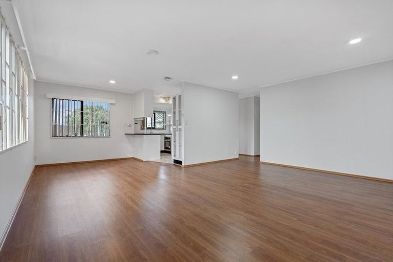 Photo of property in 1/26 Gray Avenue, Mangere East, Auckland, 2024