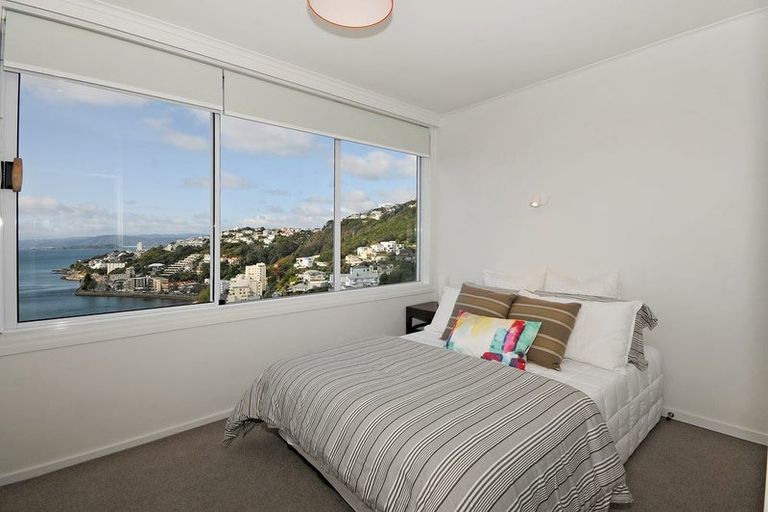 Photo of property in 2f9 Oriental Terrace, Mount Victoria, Wellington, 6011