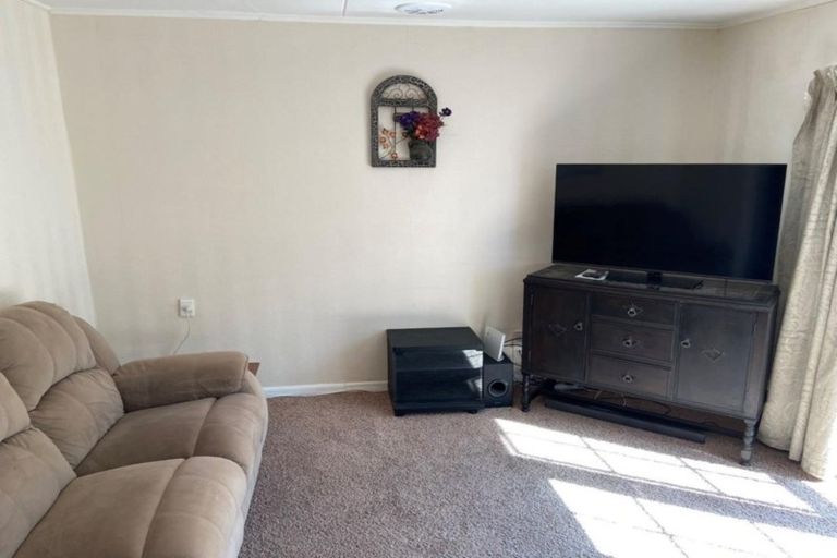 Photo of property in 1259 Papamoa Beach Road, Papamoa Beach, Papamoa, 3118