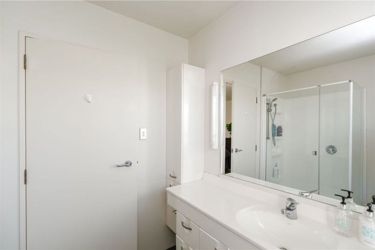 Photo of property in 43 Langdale Avenue, Paraparaumu, 5032