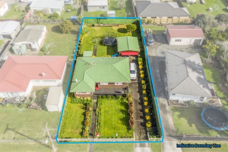Photo of property in 70 Cargill Street, Papakura, 2110