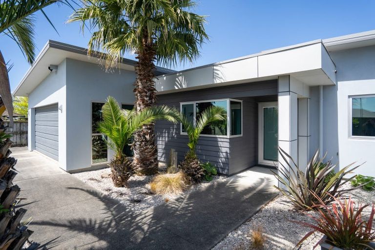 Photo of property in 19 Honiss Place, Cambridge, 3434