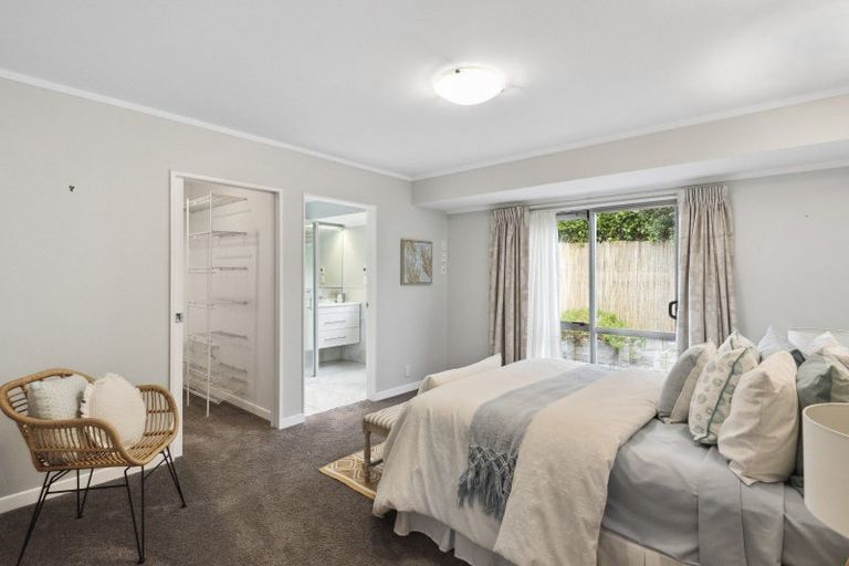 Photo of property in 14 Meredith Way, Paraparaumu Beach, Paraparaumu, 5032