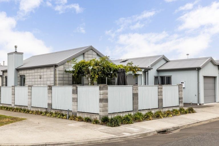 Photo of property in 53 Waghorne Street, Ahuriri, Napier, 4110