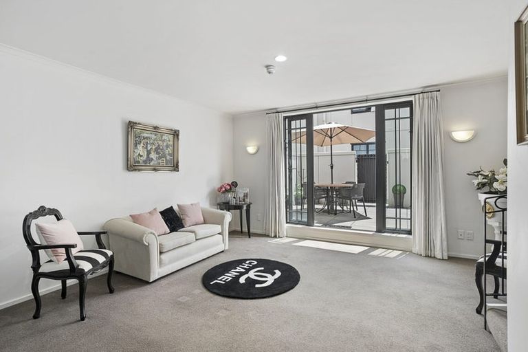 Photo of property in 64a Castor Road, Castor Bay, Auckland, 0620