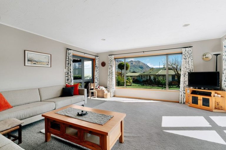 Photo of property in 101 Hunter Crescent, Wanaka, 9305