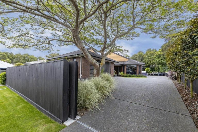 Photo of property in 14 Mcdougal Place, Kaiapoi, 7630
