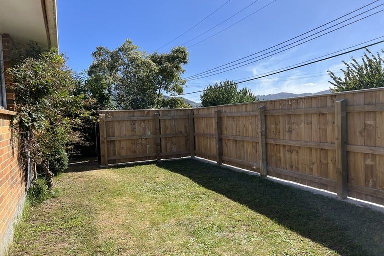 Photo of property in 8f1- Liverpool Street, Trentham, Upper Hutt, 5018