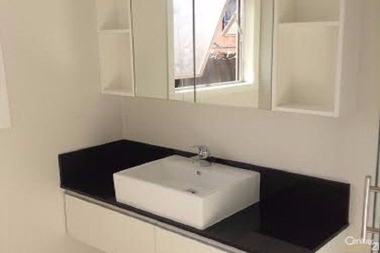 Photo of property in 36 Rotoiti Avenue, Pakuranga Heights, Auckland, 2010