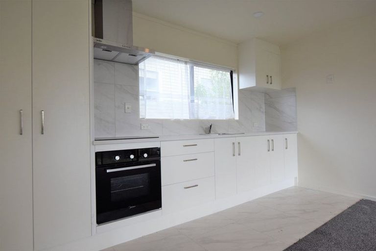 Photo of property in 36 Forest Hill Road, Henderson, Auckland, 0612