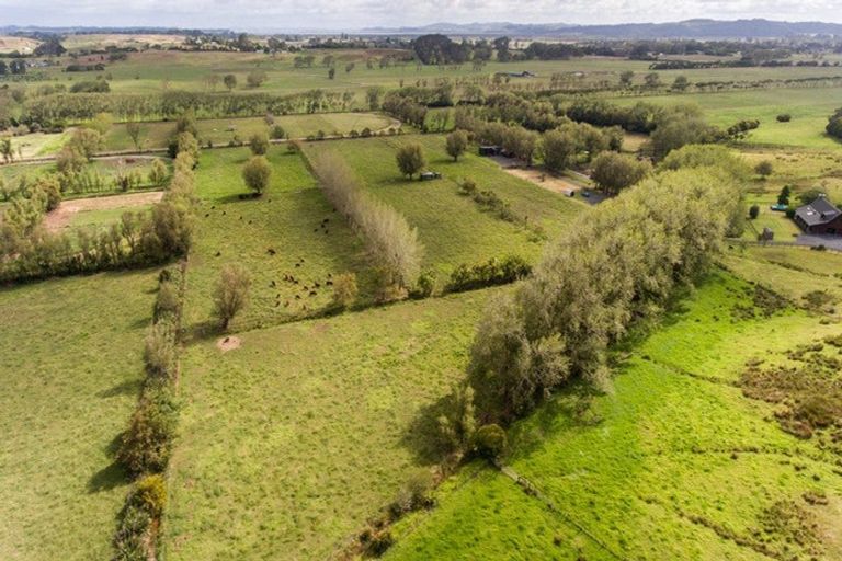 Photo of property in 224 Rimmer Road, Helensville, 0875