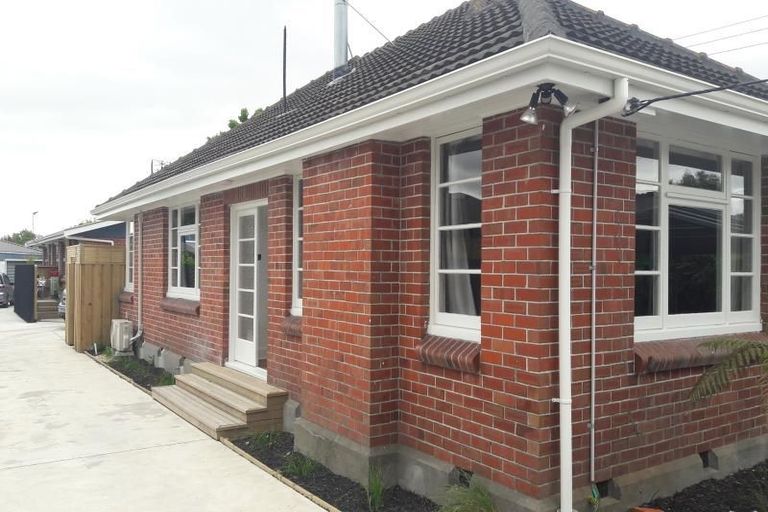 Photo of property in 53 Cornwall Street, St Albans, Christchurch, 8014
