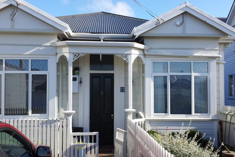 Photo of property in 72 Overtoun Terrace, Hataitai, Wellington, 6021