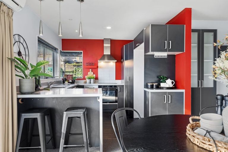 Photo of property in 15 Talbot Place, Welcome Bay, Tauranga, 3112