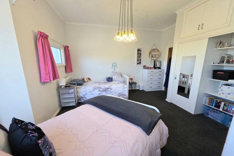 Photo of property in 10 Test Street, South Hill, Oamaru, 9400