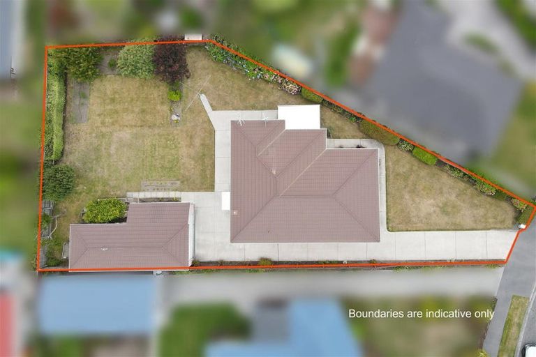 Photo of property in 8 Wingate Street, Redwood, Christchurch, 8051