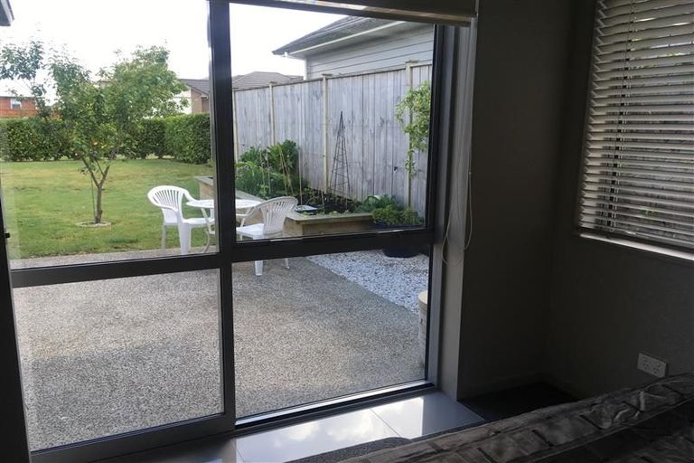 Photo of property in 50 Capriana Drive, Karaka, Papakura, 2113