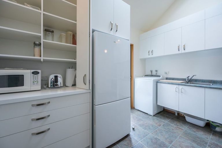 Photo of property in 19 Riverside, Nelson, 7010