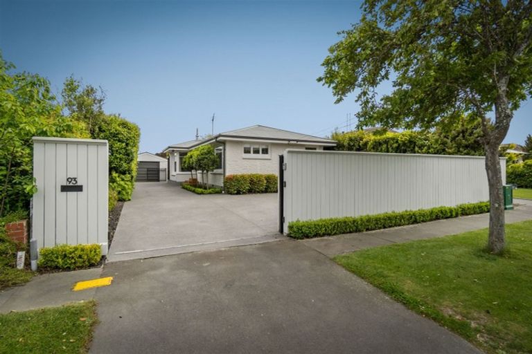 Photo of property in 93 Stanbury Avenue, Somerfield, Christchurch, 8024