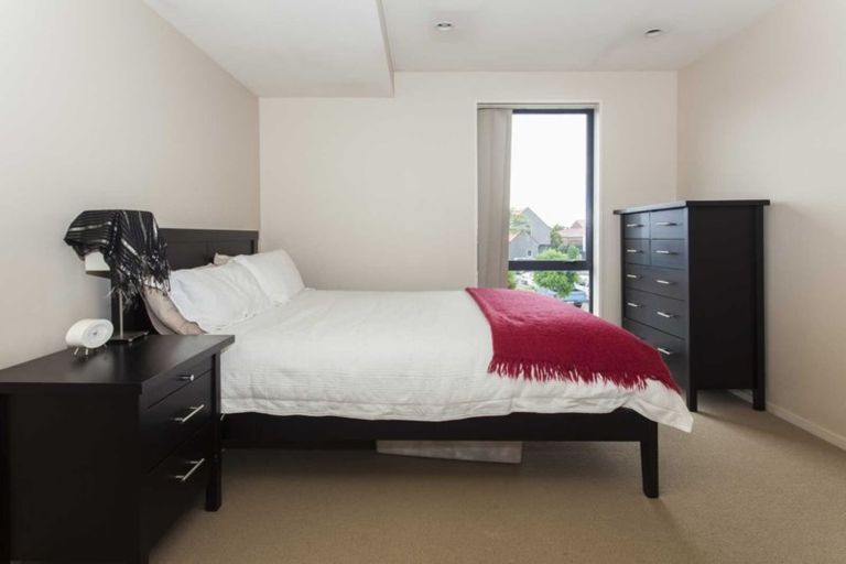 Photo of property in 1022c Colombo Street, St Albans, Christchurch, 8014