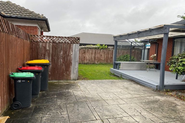 Photo of property in 105a Peverel Street, Riccarton, Christchurch, 8041