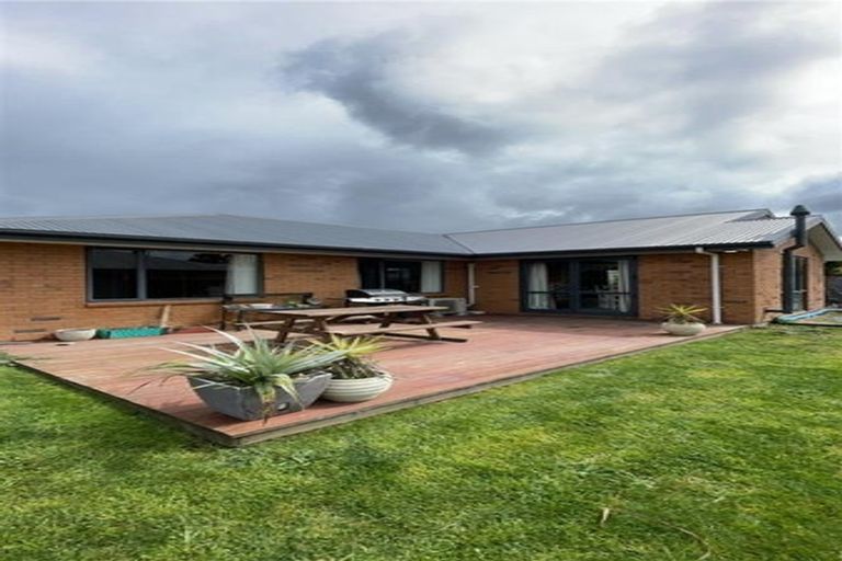 Photo of property in 51 Brookside Road, Rolleston, 7614