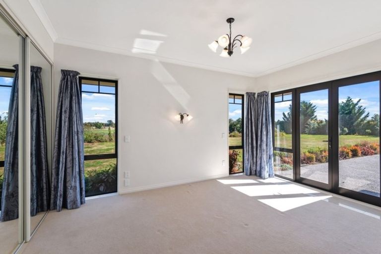 Photo of property in 199 Johns Road, Rangiora, 7400