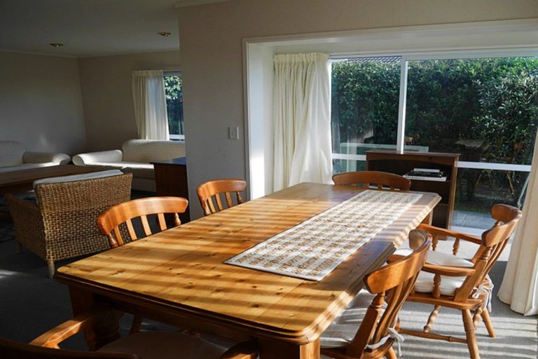 Photo of property in 300 Manly Street, Paraparaumu Beach, Paraparaumu, 5032