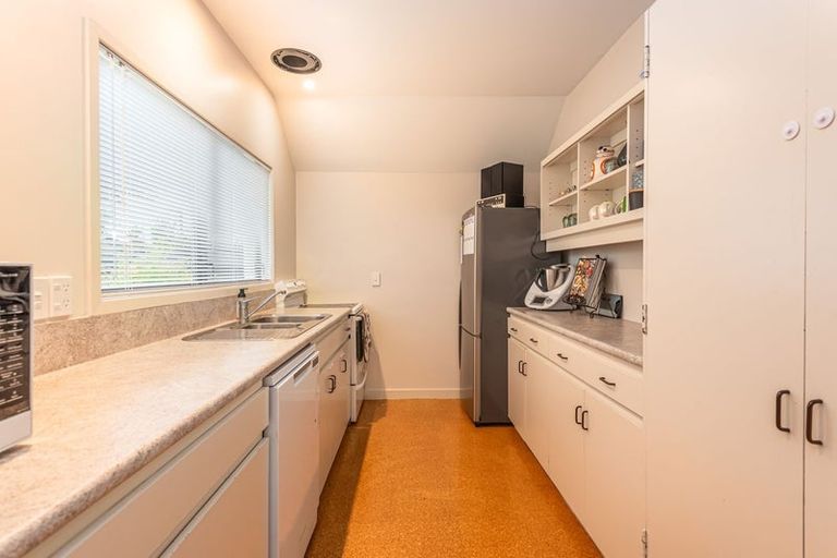 Photo of property in 35 Garden Road, Merivale, Christchurch, 8014