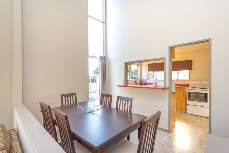 Photo of property in 8 Buller Place, Westbrook, Palmerston North, 4412