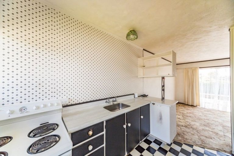 Photo of property in 1/40 Latham Avenue, Pakuranga, Auckland, 2010