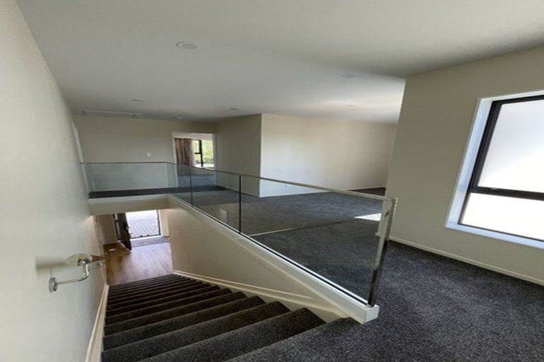 Photo of property in 367c Don Buck Road, Massey, Auckland, 0614