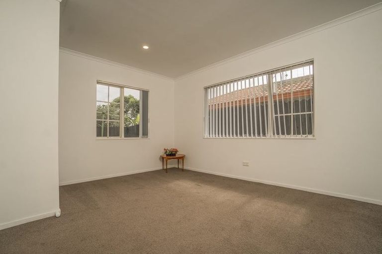 Photo of property in 12 Parkstone Place, Favona, Auckland, 2024