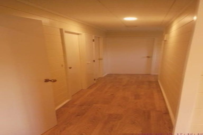 Photo of property in 656a Beach Road, Browns Bay, Auckland, 0630