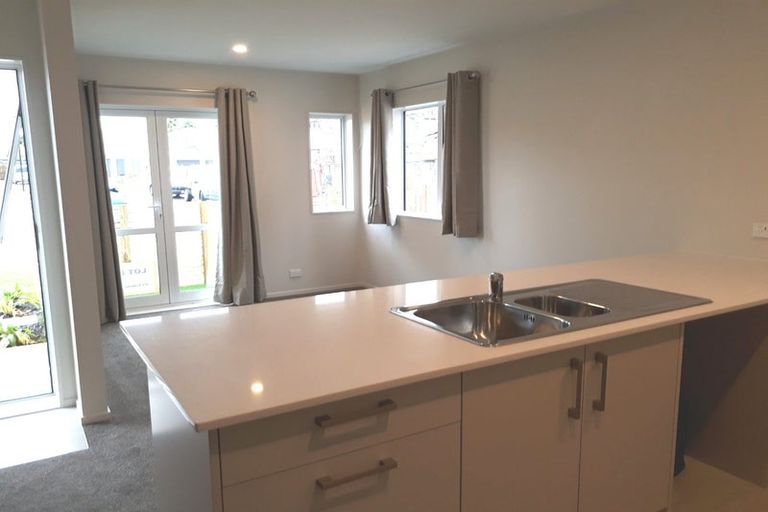 Photo of property in 65 Tribute Loop, Takanini, 2112