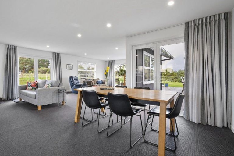 Photo of property in 172 Hendersons Line, Kelvin Grove, Palmerston North, 4470