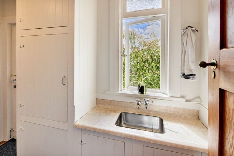 Photo of property in 132-136 Washington Avenue, Brooklyn, Wellington, 6021