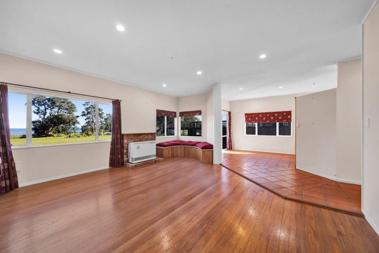 Photo of property in 22 Fox Street, Opunake, 4616