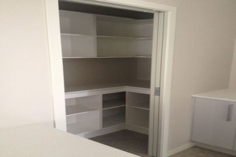 Photo of property in 6 Mill Grove, Riverhead, 0820