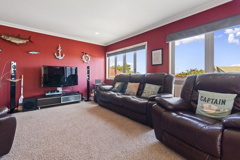 Photo of property in 13 Ruamoana Place, Omokoroa, 3114