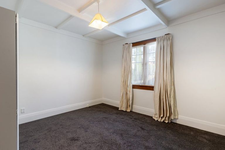 Photo of property in 2/13 Hart Road, Hauraki, Auckland, 0622