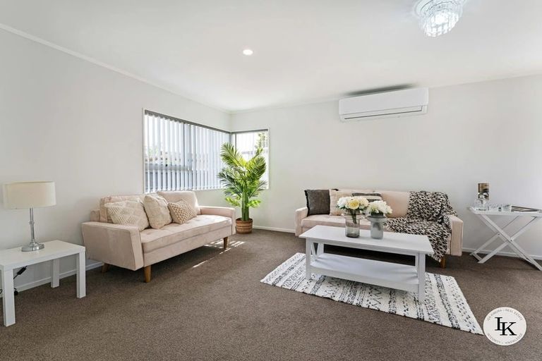 Photo of property in 14 Malte Brun Place, Papatoetoe, Auckland, 2025