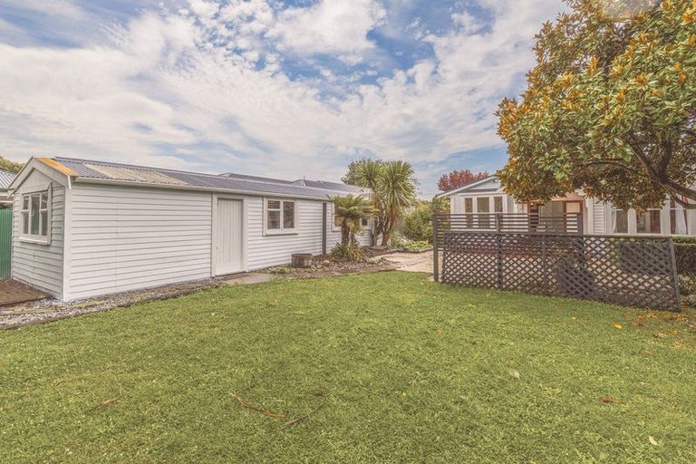 Photo of property in 41 Stapletons Road, Richmond, Christchurch, 8013