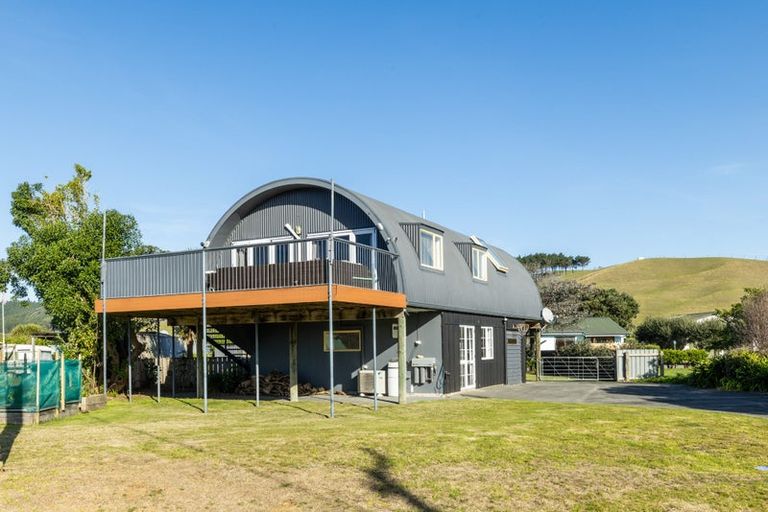 Photo of property in 65 Harper Road, Waimarama, Havelock North, 4294