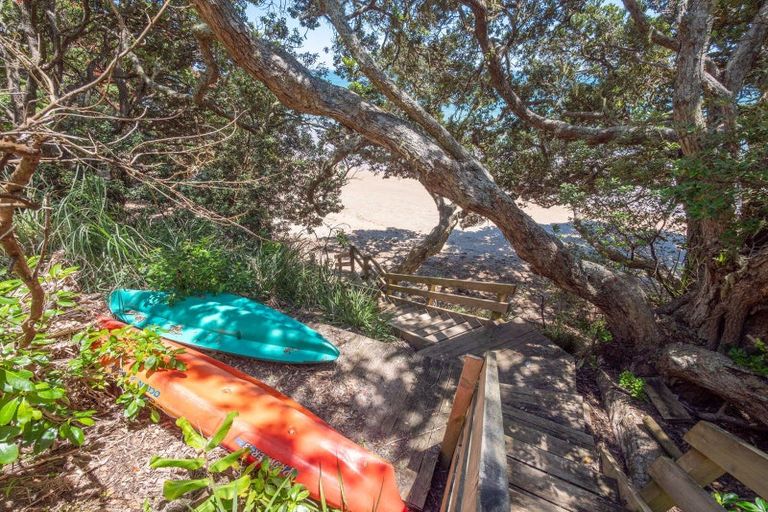 Photo of property in 109 State Highway 10, Coopers Beach, 0420