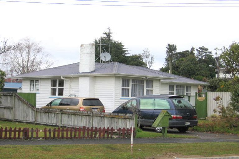 Photo of property in 2 Bruce Avenue, Glenview, Hamilton, 3206