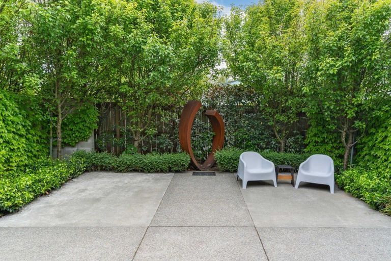 Photo of property in 2 Jellicoe Street, Greytown, 5712