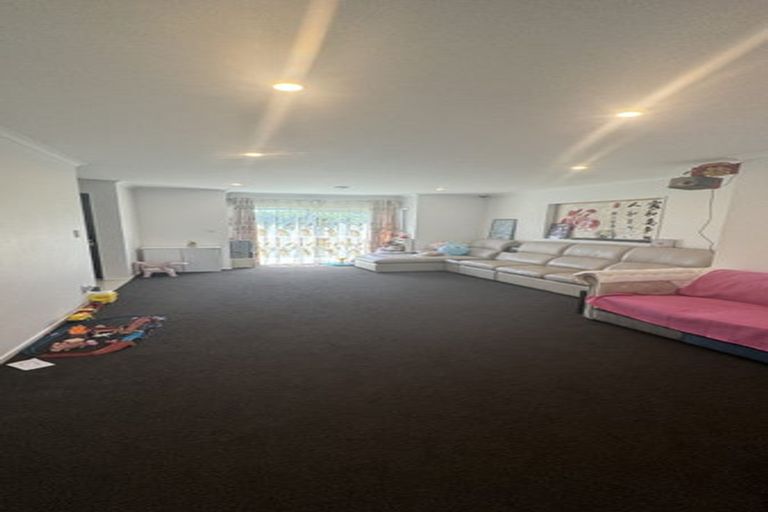 Photo of property in 21 Bukem Place, Favona, Auckland, 2024