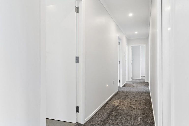 Photo of property in 1 Puriri Crescent, Lansdowne, Masterton, 5810