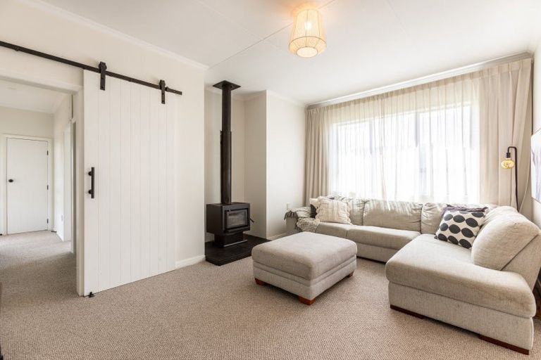 Photo of property in 12 Thyra Street, Dannevirke, 4930